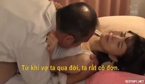 Sáng đi làm tối về rủ em đồng nghiệp đi đóng gạch