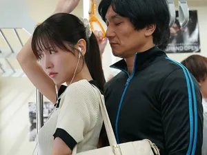 Tôi đã hẹn gặp một cô gái cao cấp, sờ vào âm hộ của cô ấy, quan hệ với cô ấy bằng đôi bốt cao và quan hệ với cô ấy ở nhiều tư thế khác nhau